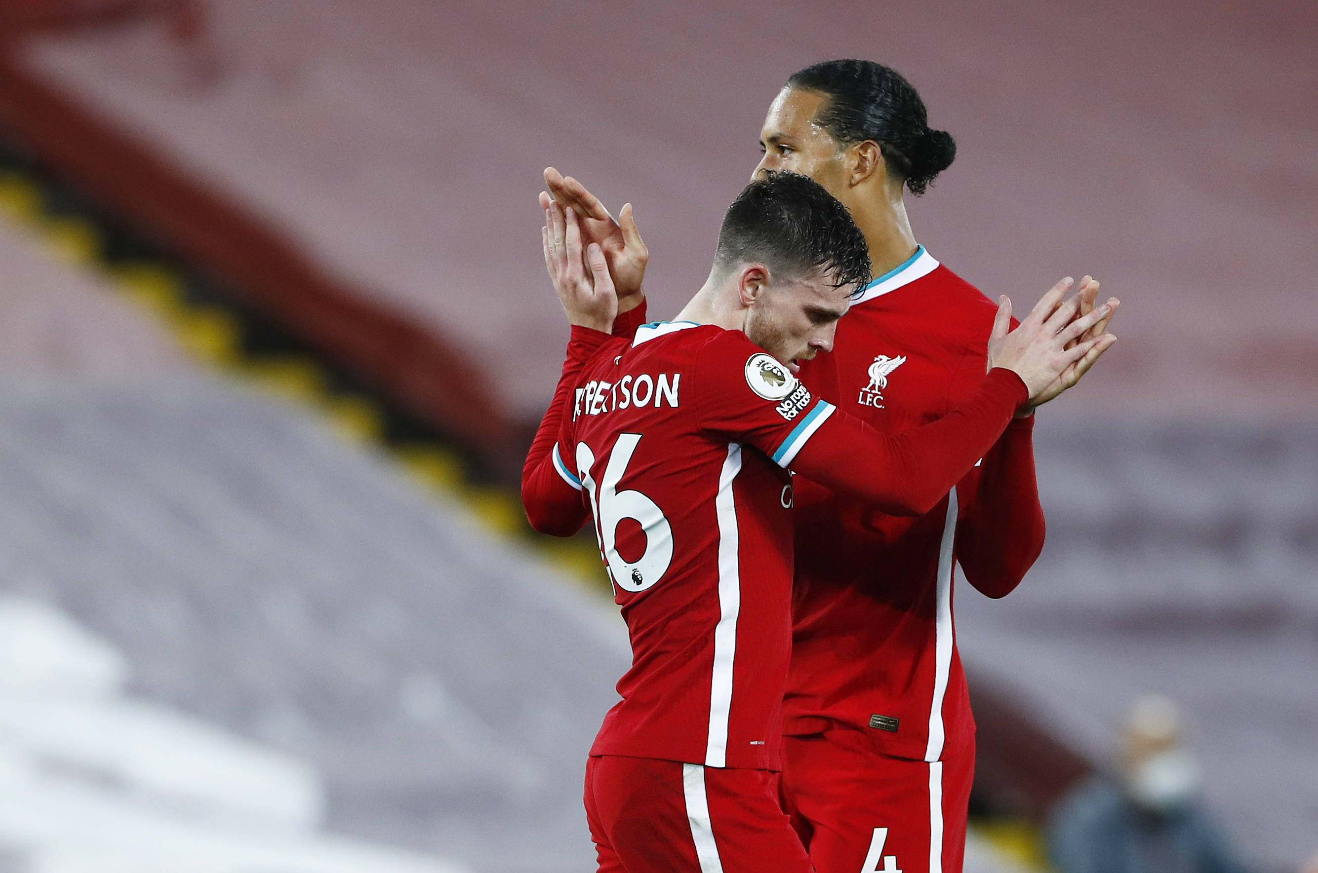 之间的对决 之间的对决