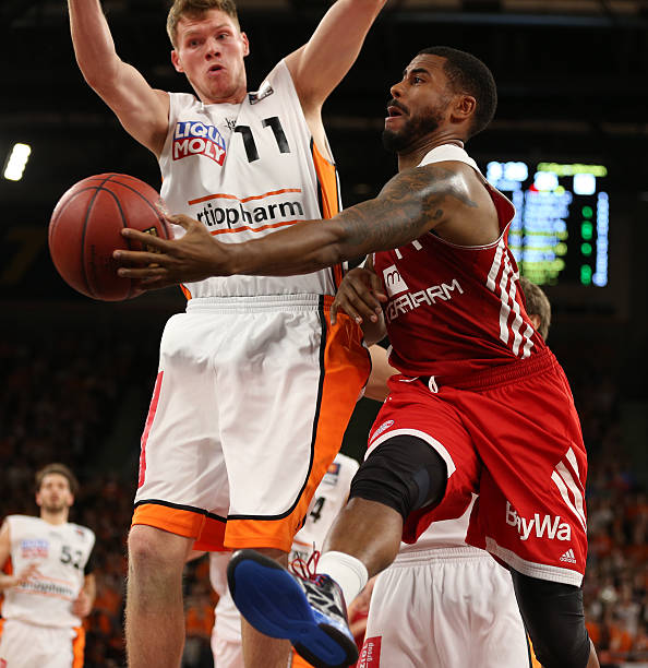 成为焦点人 成为焦点人